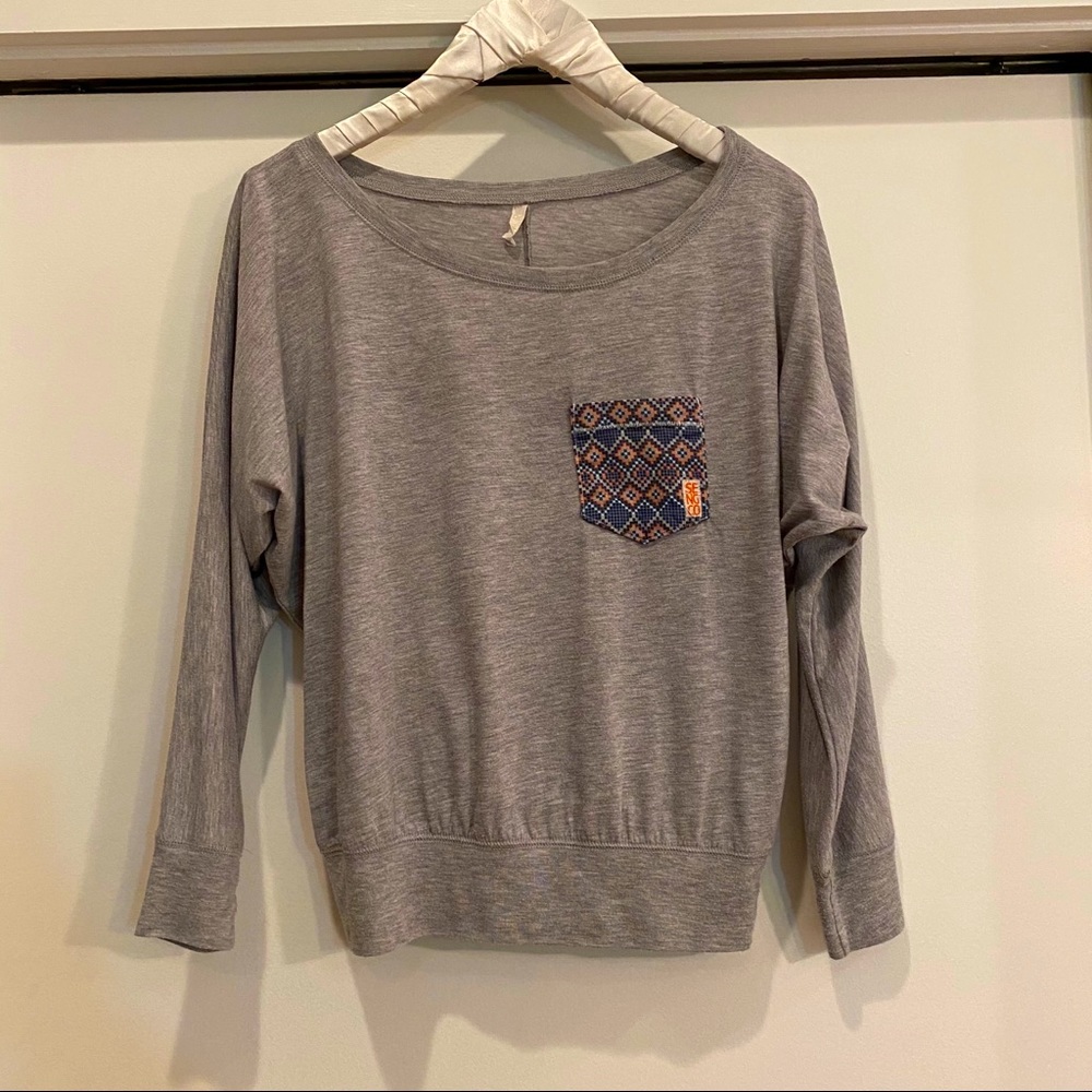 Seng Co pocket off the shoulder top
